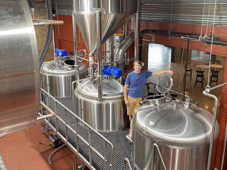 Once a hobby in his garage, Wilmette homebrewer takes on large